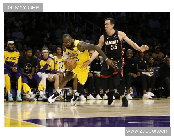 湖人对阵热火精彩视频直播11月9日全场回顾与赛后分析 湖人对阵热火精彩视频直播11月9日全场回顾与赛后分析